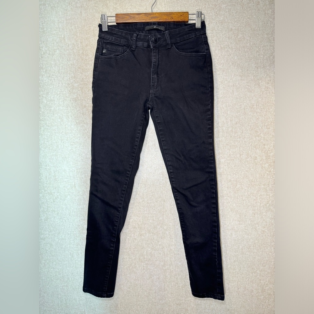 KanCan Classic Black Skinny Jeans Closet Staple Size 28